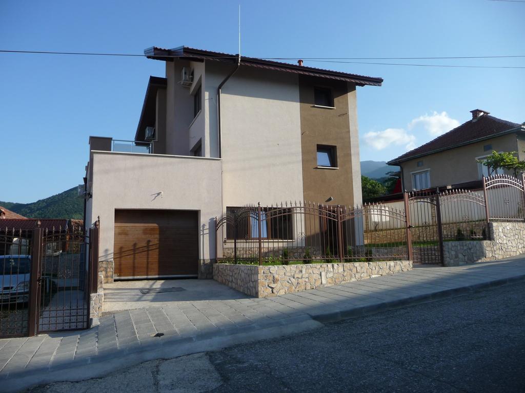 Guest House Camellia Berkowiza Exterior foto